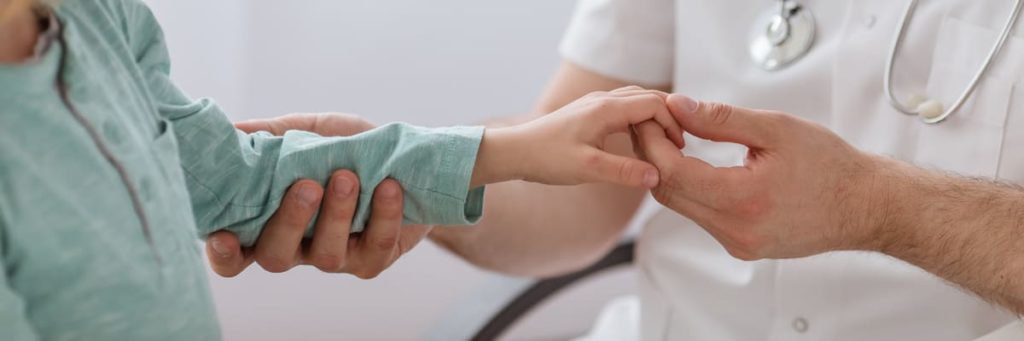 medico cerca distrofia muscolare