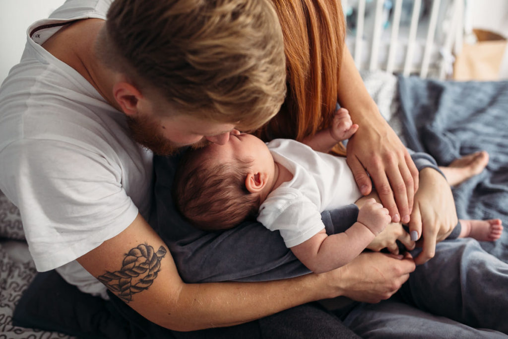 famiglia attende screening neonatale