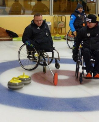curling in carrozzina