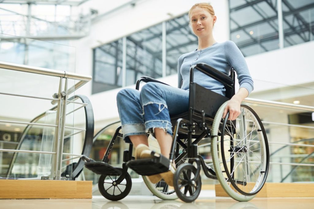 donna con disabilità