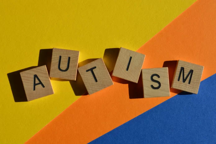 autistici si nasce o si diventa