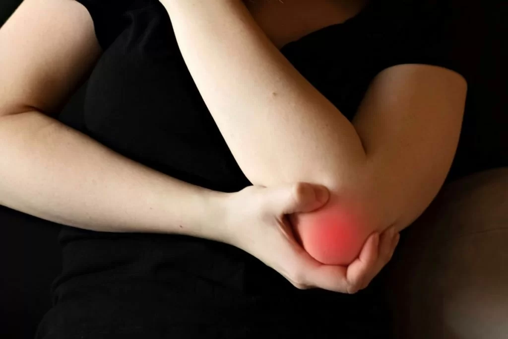 cos'è e sintomi artrite reumatoide