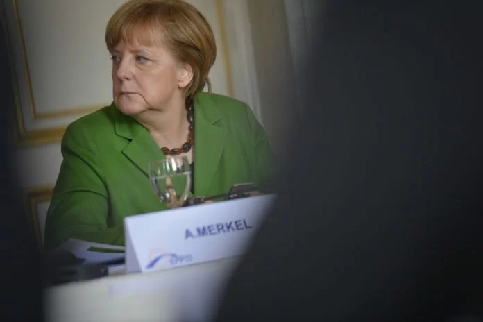 Angela Merkel ha il parkinson