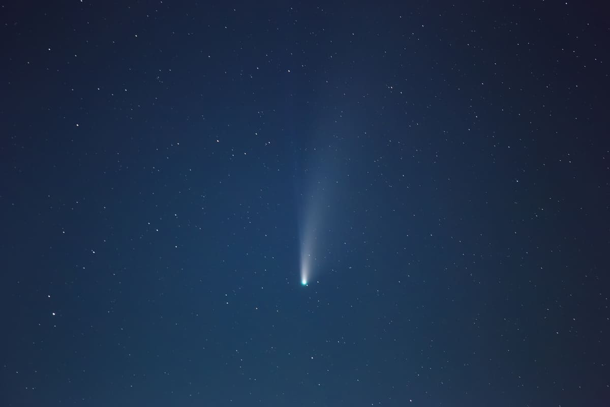 Perche A San Lorenzo Cadono Le Stelle La notte di San Lorenzo: data, storia e perché si vedono le stelle cadenti