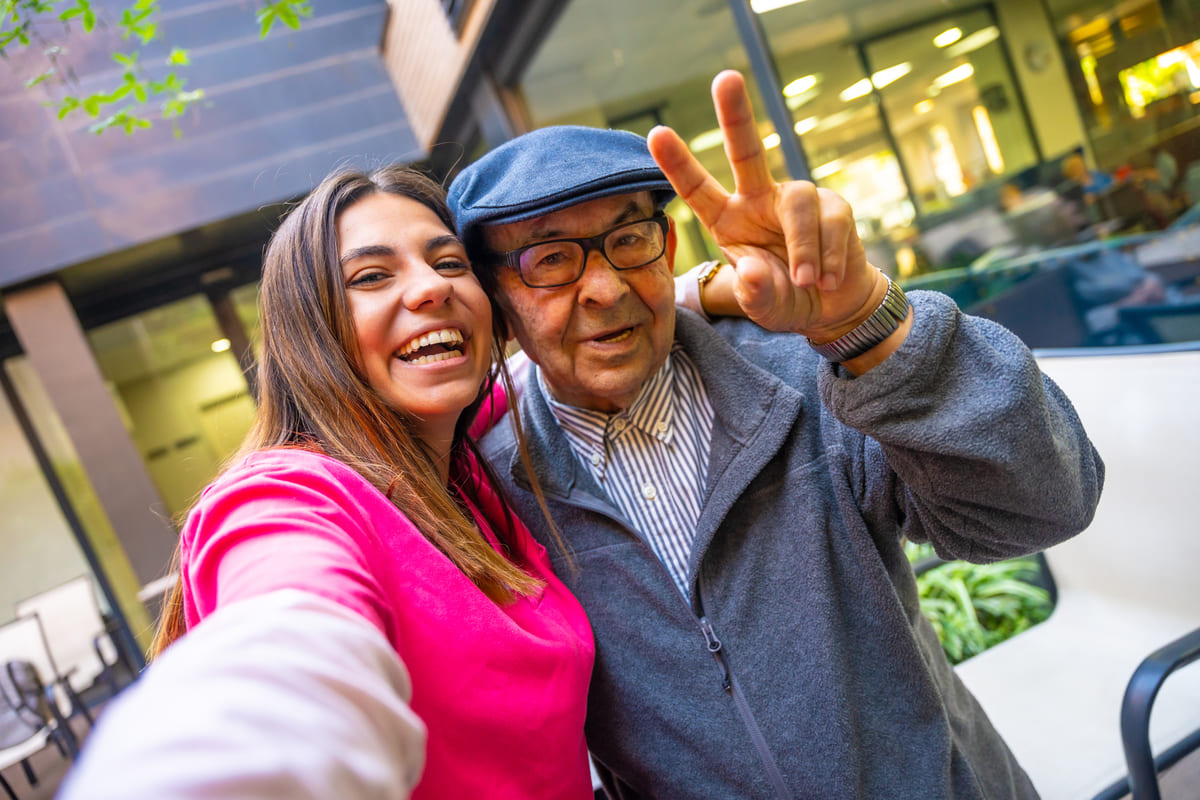 Festa dei Nonni 2 ottobre 2024: frasi, citazioni e aforismi da dedicare